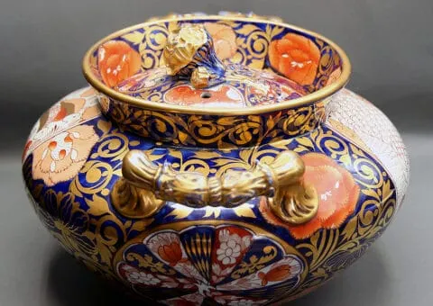 Mason's Ironstone China Elephants Foot potpourri vase