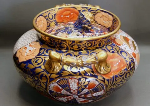 Mason's Ironstone China Elephants Foot potpourri vase