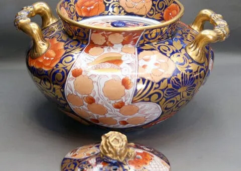Mason's Ironstone China Elephants Foot potpourri vase